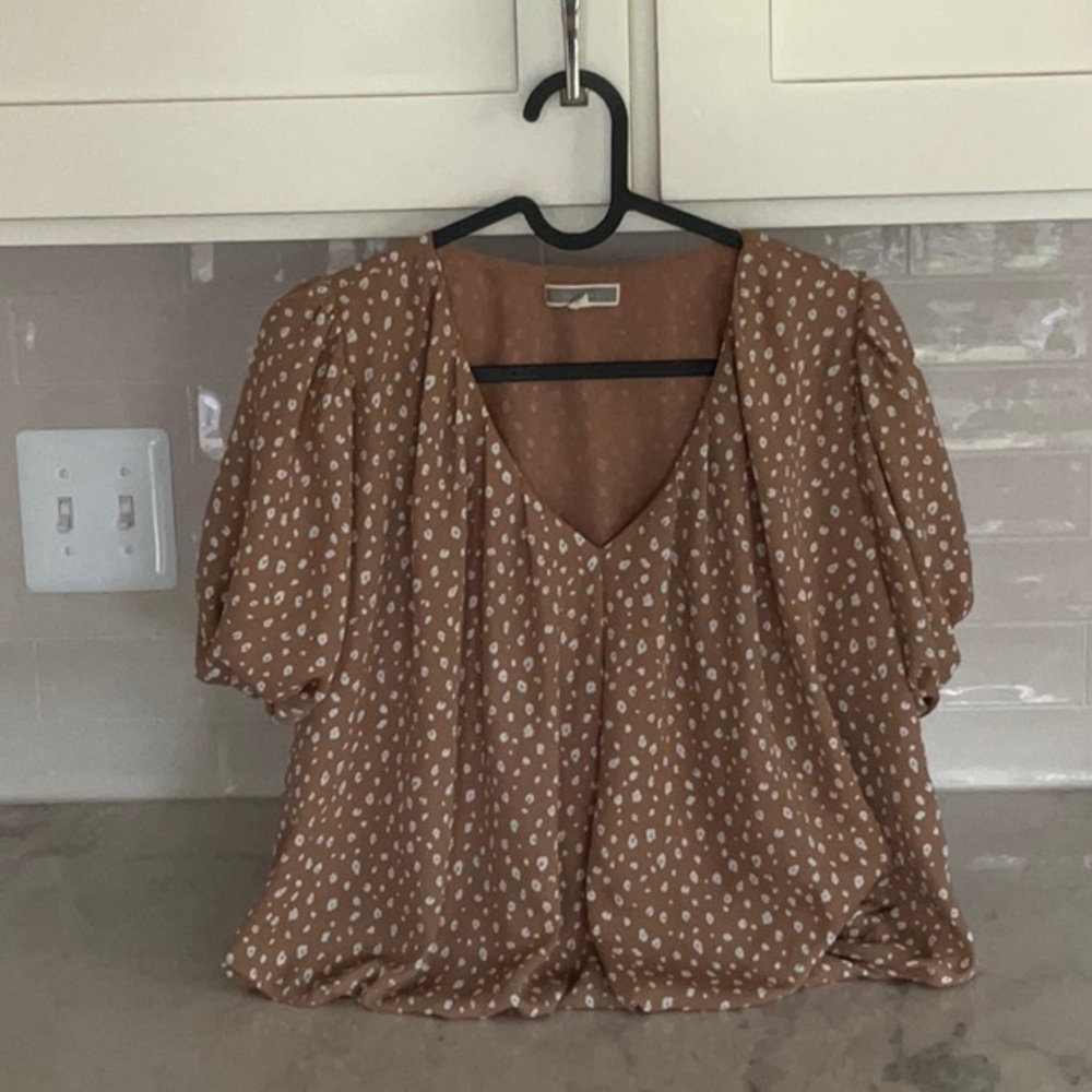 Cute top